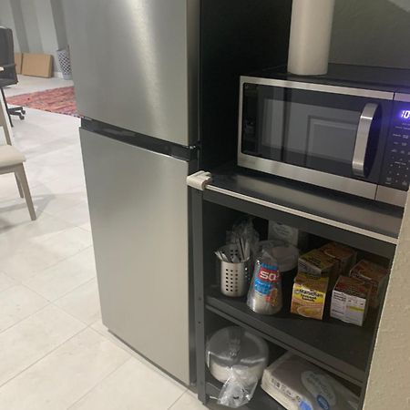 Stylish Basement Studio In Central El Paso - Very Spacious Екстериор снимка