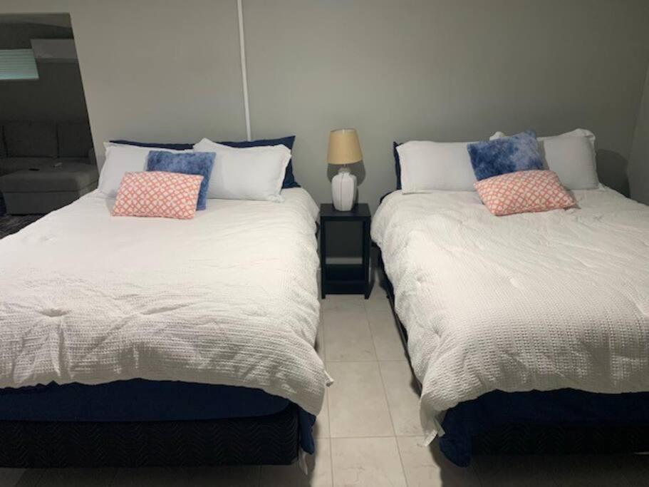 Stylish Basement Studio In Central El Paso - Very Spacious Екстериор снимка