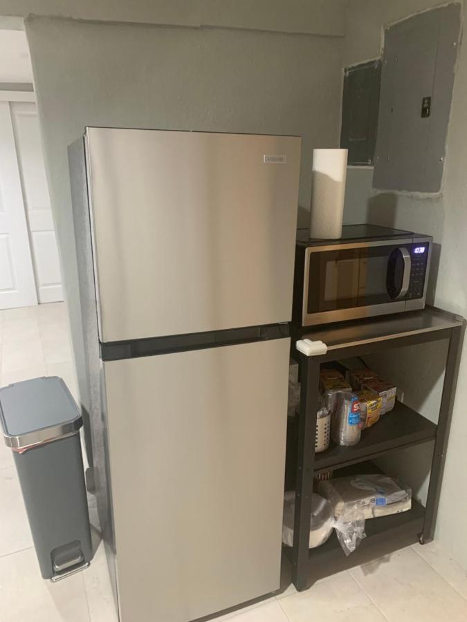 Stylish Basement Studio In Central El Paso - Very Spacious Екстериор снимка